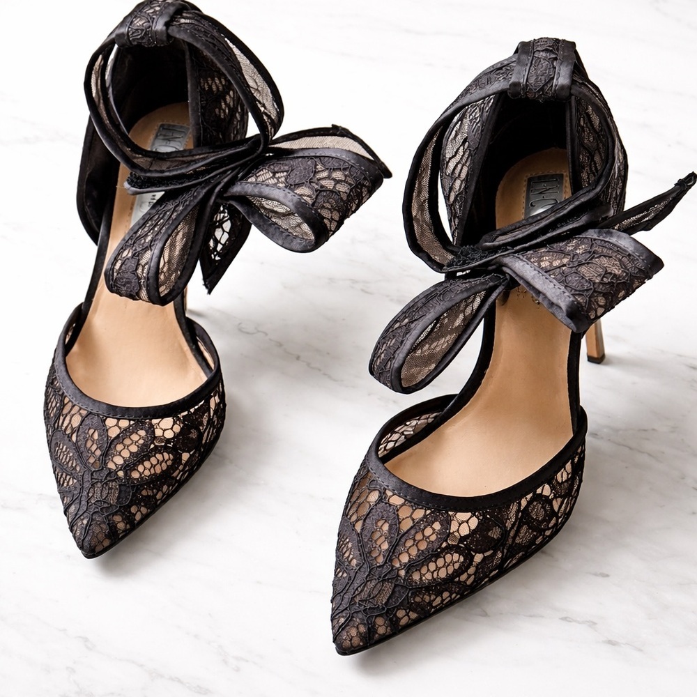Black Lace Pointed Tpe Heele w/Ankle Tie Bow / Elegant Dress Shoes Size 6M 4” - Picture 2 of 4